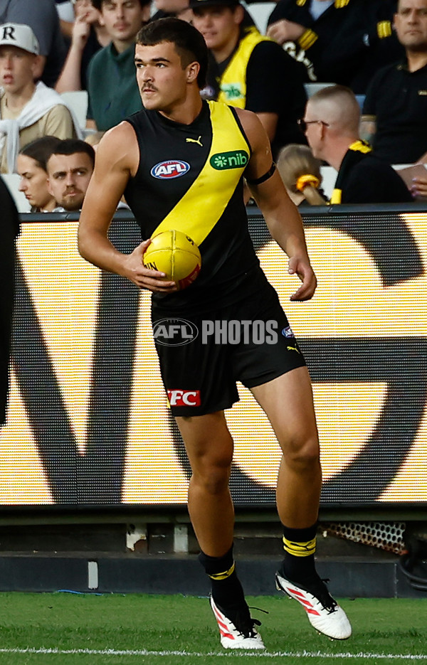 AFL 2025 Round 01 - Richmond v Carlton - A-57769197