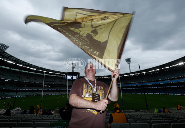 AFL 2025 Round 02 - Carlton v Hawthorn - A-57955841