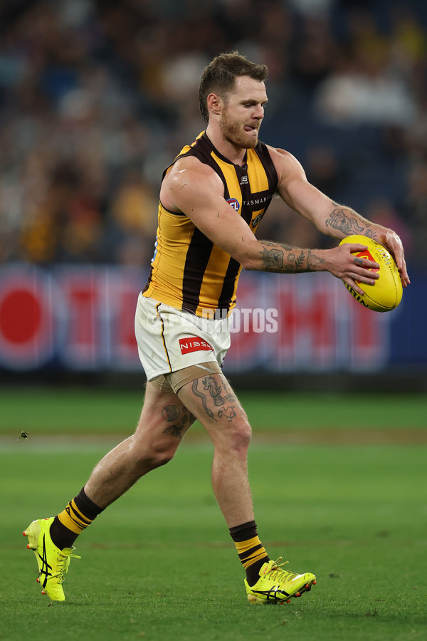 AFL 2025 Round 02 - Carlton v Hawthorn - A-57963493