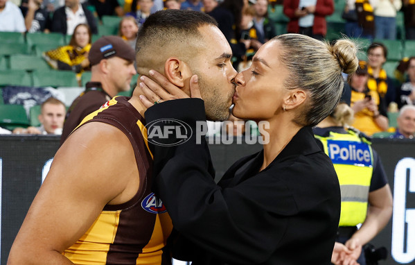 AFL 2025 Round 02 - Carlton v Hawthorn - A-57964717