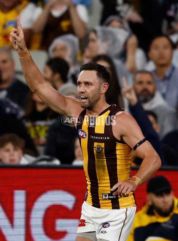 AFL 2025 Round 02 - Carlton v Hawthorn - A-57967674