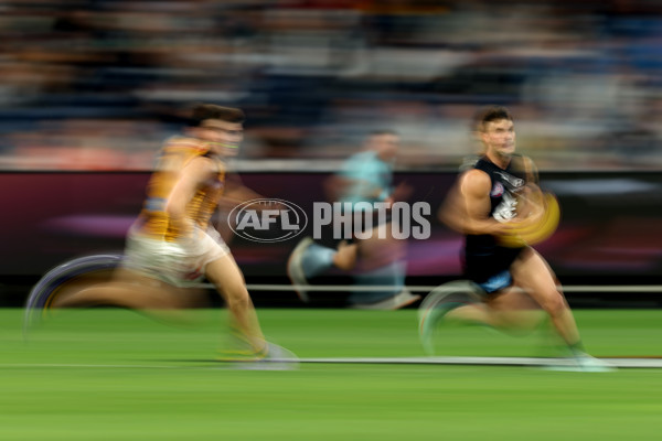 AFL 2025 Round 02 - Carlton v Hawthorn - A-57967683