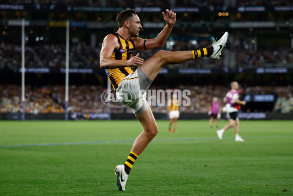 AFL 2025 Round 02 - Carlton v Hawthorn - A-57967694