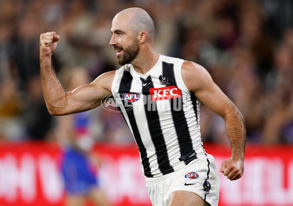 AFL 2025 Round 02 - Footscray v Collingwood - A-57987774