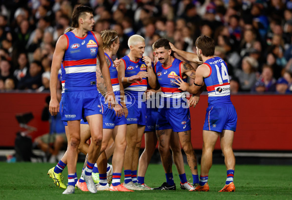 AFL 2025 Round 02 - Footscray v Collingwood - A-57988597
