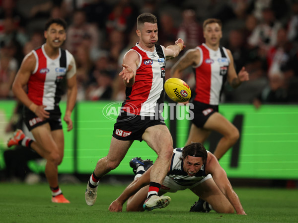 AFL 2025 Round 02 - St Kilda v Geelong - A-58021250