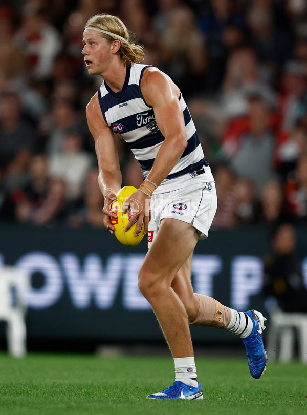 AFL 2025 Round 02 - St Kilda v Geelong - A-58023932