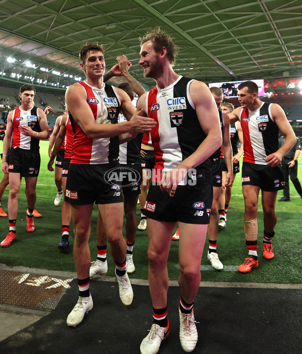 AFL 2025 Round 02 - St Kilda v Geelong - A-58029666