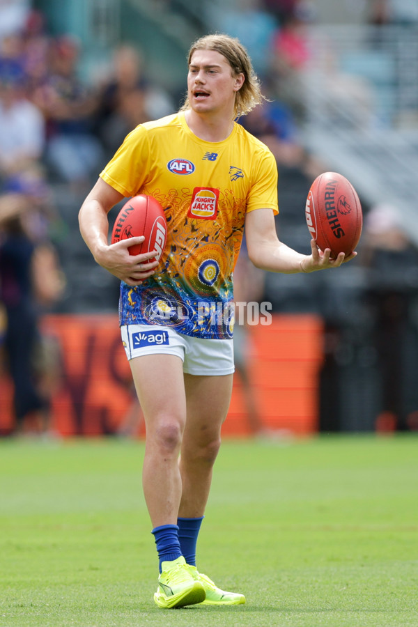 AFL 2025 Round 02 - Brisbane v West Coast - A-58032103