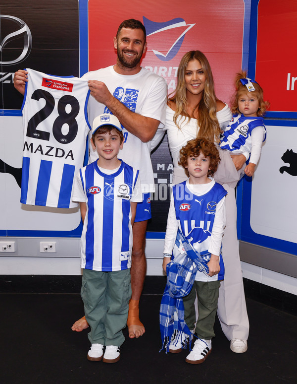 AFL 2025 Round 02 - North Melbourne v Melbourne - A-58034726