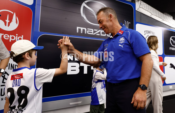 AFL 2025 Round 02 - North Melbourne v Melbourne - A-58034771