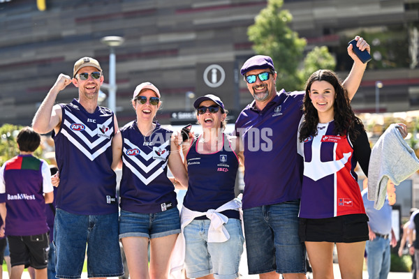 AFL 2025 Round 02 - Fremantle v Sydney - A-58048678