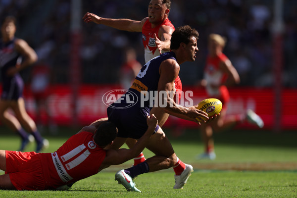 AFL 2025 Round 02 - Fremantle v Sydney - A-58053612