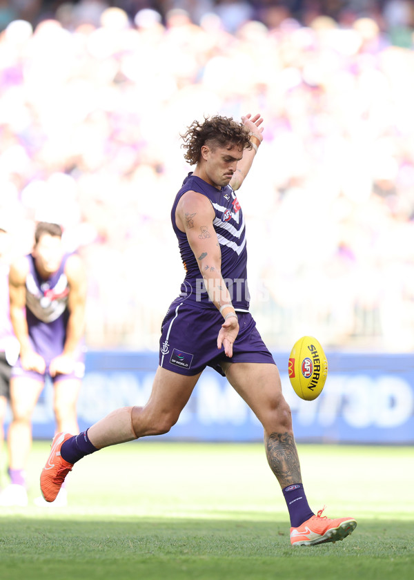 AFL 2025 Round 02 - Fremantle v Sydney - A-58056048