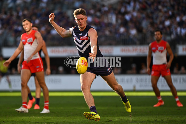 AFL 2025 Round 02 - Fremantle v Sydney - A-58058610