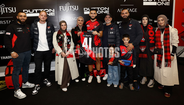 AFL 2025 Round 03 - Essendon v Port Adelaide - A-58150987