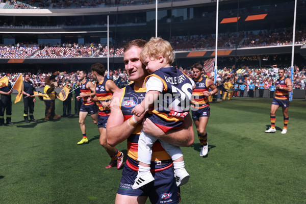 AFL 2025 Round 03 - Adelaide v North Melbourne - A-58226458
