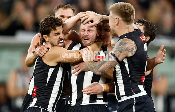 AFL 2025 Round 04 - Collingwood v Carlton - A-58337316