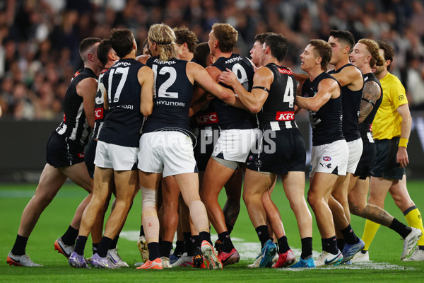 AFL 2025 Round 04 - Collingwood v Carlton - A-58340259
