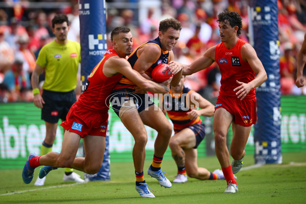 AFL 2025 Round 04 - Gold Coast v Adelaide - A-58365690