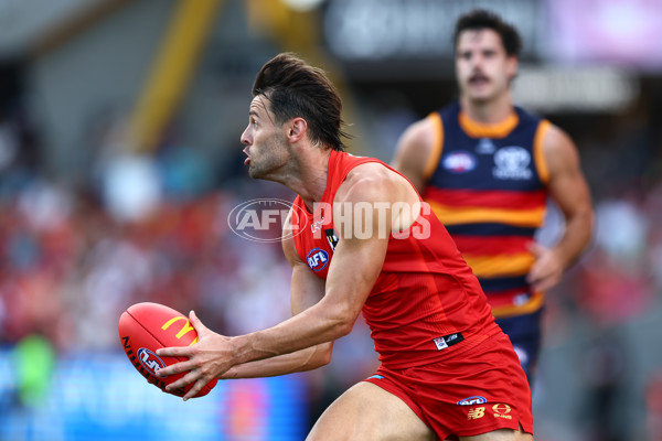 AFL 2025 Round 04 - Gold Coast v Adelaide - A-58365774