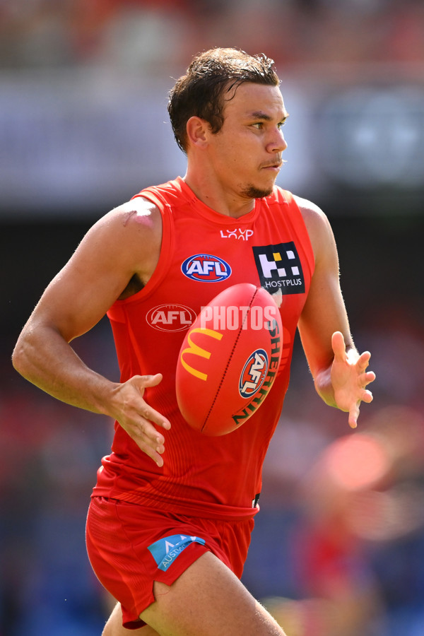 AFL 2025 Round 04 - Gold Coast v Adelaide - A-58370664