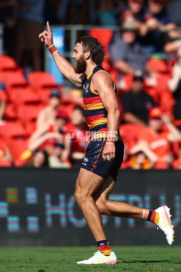 AFL 2025 Round 04 - Gold Coast v Adelaide - A-58373991