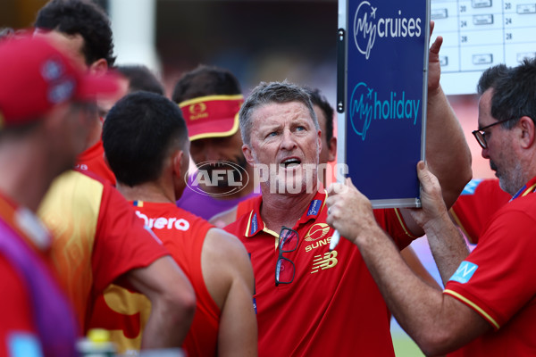 AFL 2025 Round 04 - Gold Coast v Adelaide - A-58373998