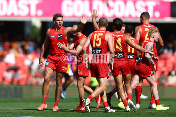 AFL 2025 Round 04 - Gold Coast v Adelaide - A-58375907