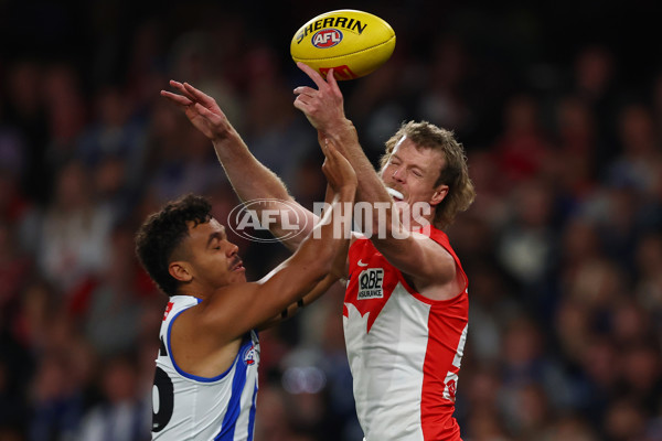 AFL 2025 Round 04 - North Melbourne v Sydney - A-58386708