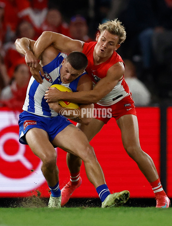 AFL 2025 Round 04 - North Melbourne v Sydney - A-58389446