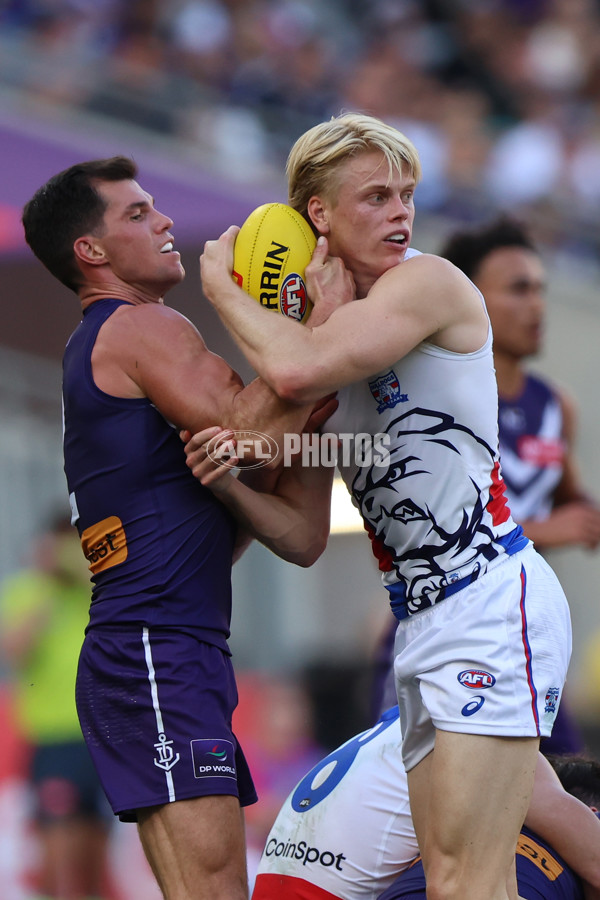 AFL 2025 Round 04 - Fremantle v Western Bulldogs - A-58422678