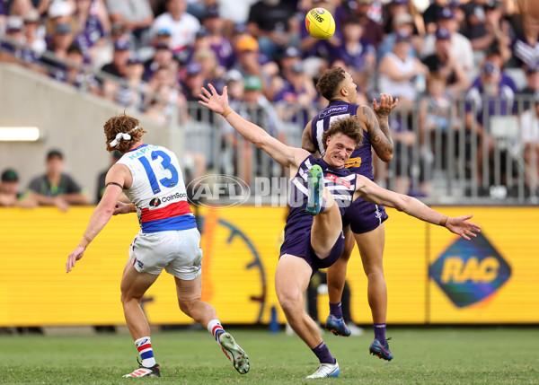 AFL 2025 Round 04 - Fremantle v Western Bulldogs - A-58424829