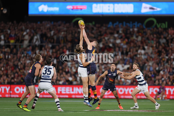 AFL 2025 Round 05 - Adelaide v Geelong - A-58490890