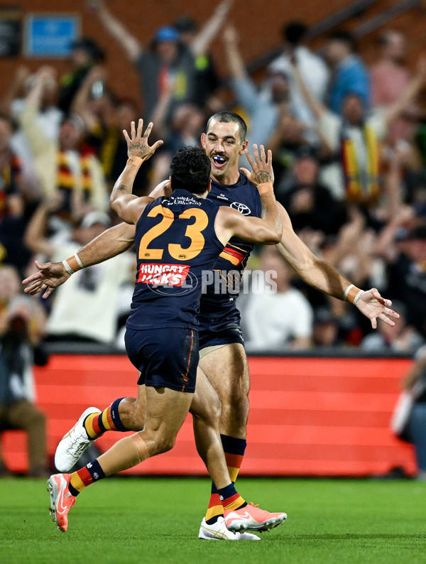 AFL 2025 Round 05 - Adelaide v Geelong - A-58497696