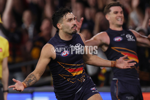 AFL 2025 Round 05 - Adelaide v Geelong - A-58497737