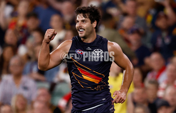 AFL 2025 Round 05 - Adelaide v Geelong - A-58499531