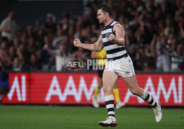 AFL 2025 Round 05 - Adelaide v Geelong - A-58504472