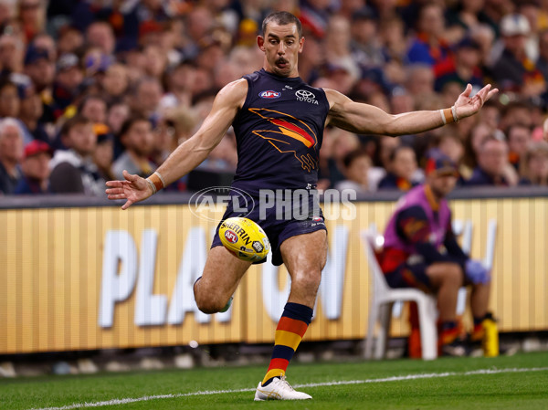 AFL 2025 Round 05 - Adelaide v Geelong - A-58507012