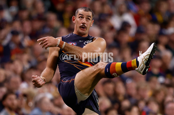 AFL 2025 Round 05 - Adelaide v Geelong - A-58507013