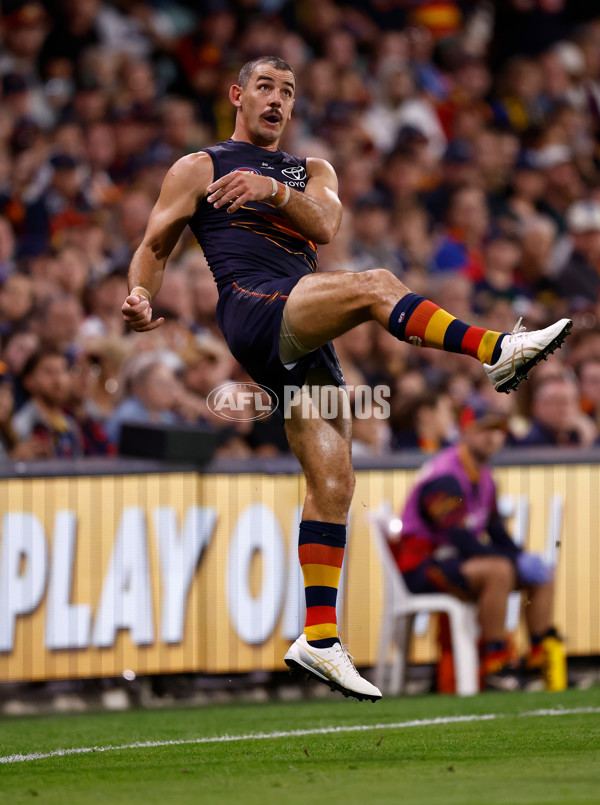 AFL 2025 Round 05 - Adelaide v Geelong - A-58507014