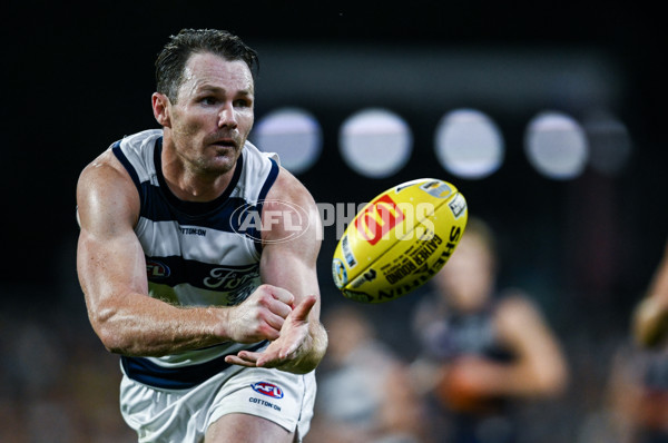 AFL 2025 Round 05 - Adelaide v Geelong - A-58510275