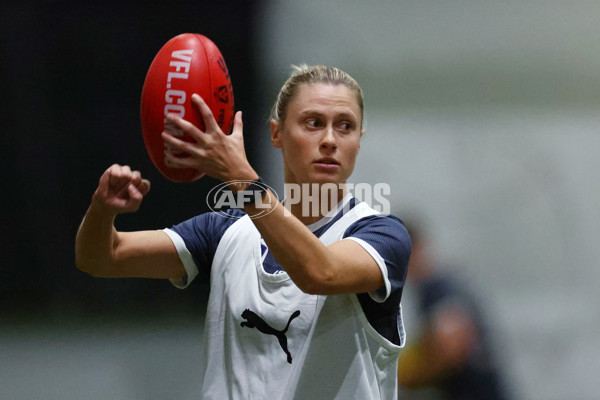 VFL & VFLW 2025 Training & Jumper Presentations - A-58510293
