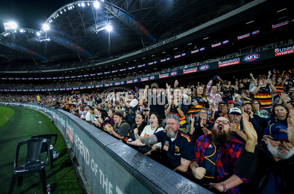 AFL 2025 Round 05 - Adelaide v Geelong - A-58512146