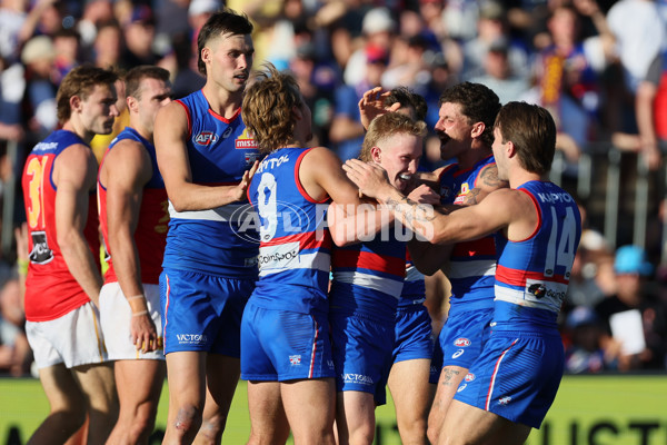 AFL 2025 Round 05 - Western Bulldogs v Brisbane - A-58544762