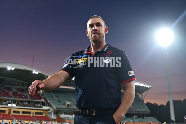 AFL 2025 Round 05 - Melbourne v Essendon - A-58547777