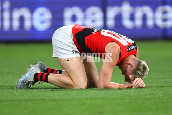 AFL 2025 Round 05 - Melbourne v Essendon - A-58554959