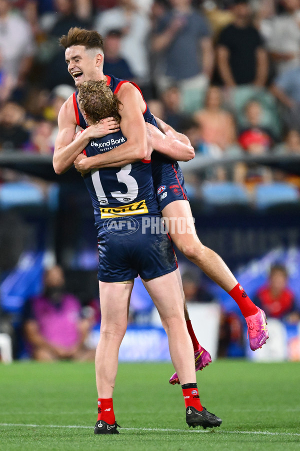 AFL 2025 Round 05 - Melbourne v Essendon - A-58555799