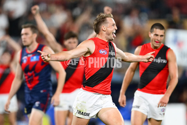 AFL 2025 Round 05 - Melbourne v Essendon - A-58560017