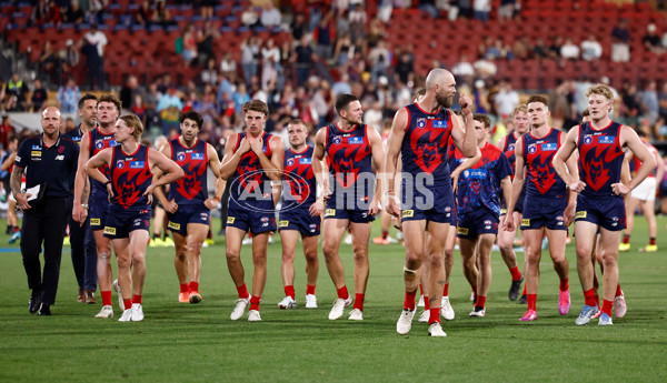 AFL 2025 Round 05 - Melbourne v Essendon - A-58560043